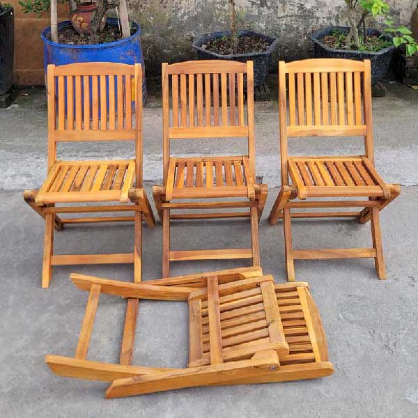 Bàn Ghế Cafe Gỗ Tràm - Sự Lựa Chọn Hoàn Hảo Cho Không Gian Quán - Trang 1