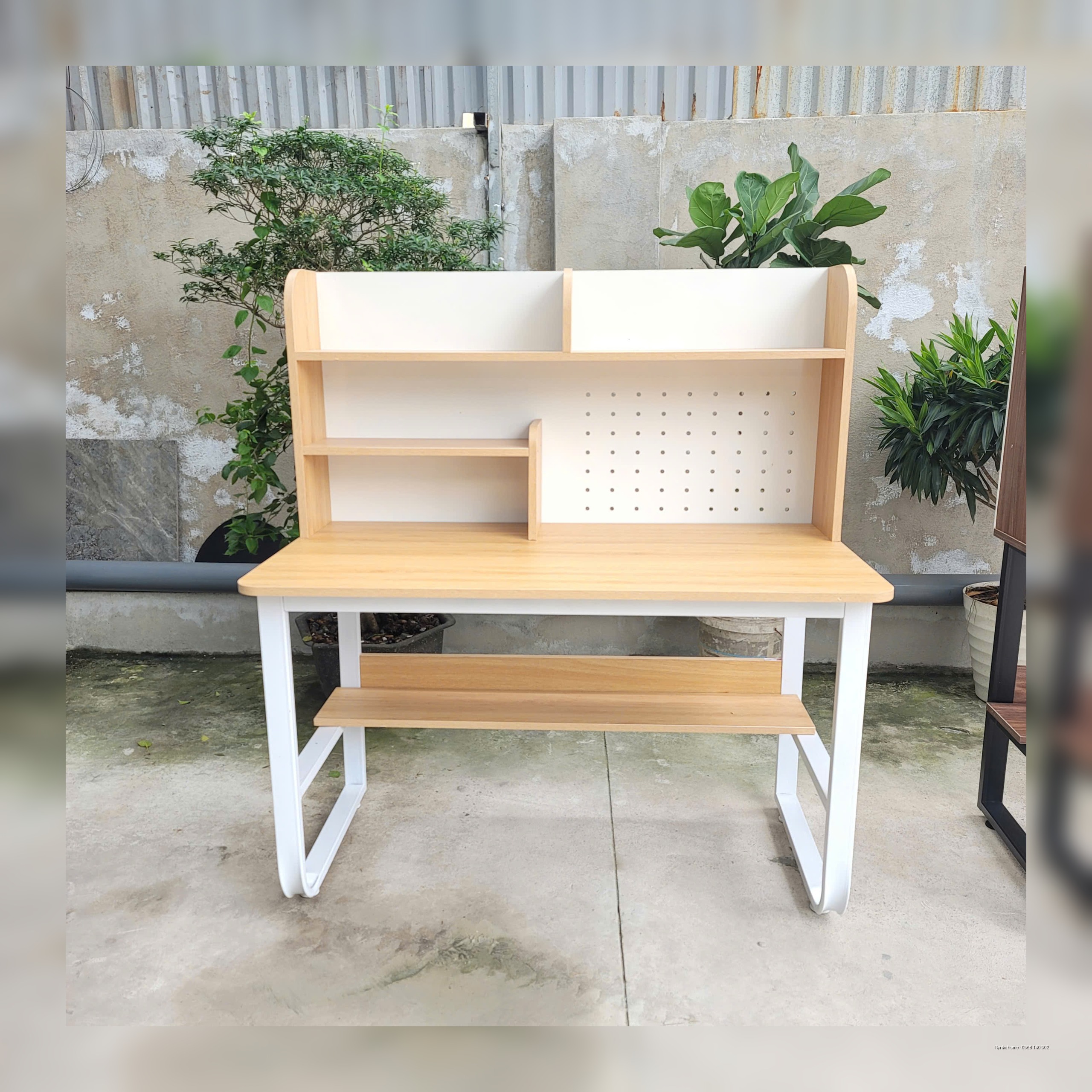 Bàn Học + Bàn Làm Việc 1m Giá Sách Cao Đục Lỗ