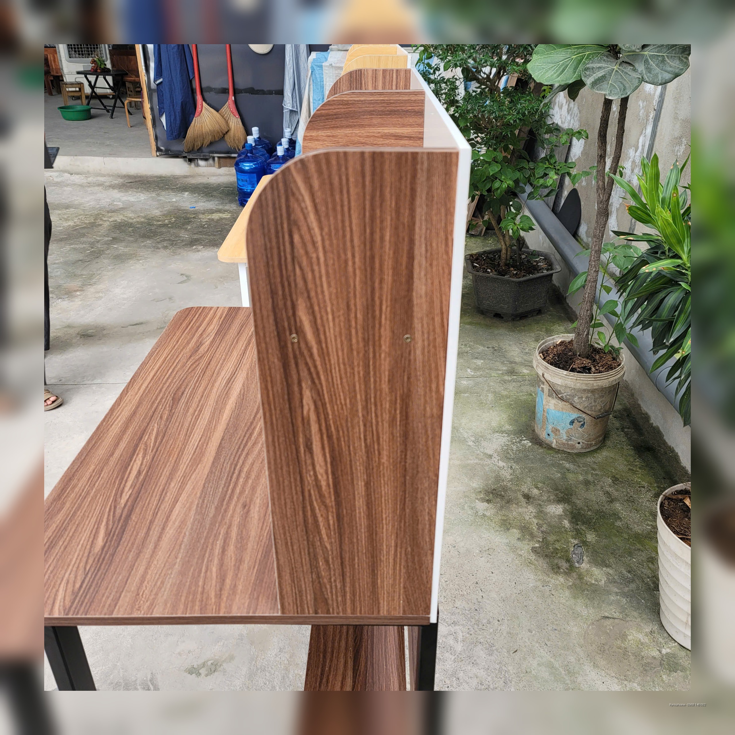 Bàn Học + Bàn Làm Việc 1m Giá Sách Cao Đục Lỗ