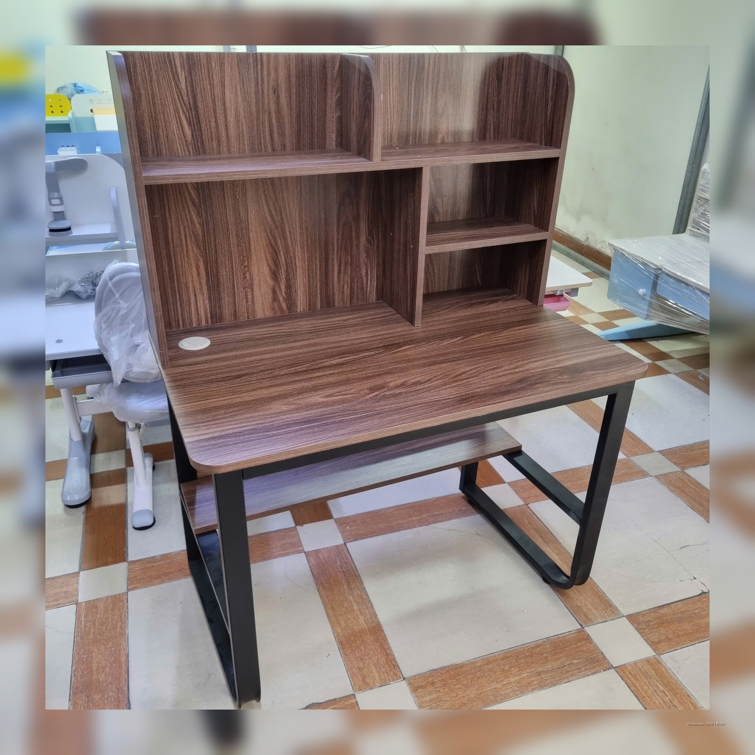 Bàn Học + Kết hợp Bàn Làm Việc Giá Sách Cao